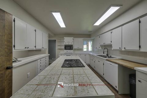 Tiny photo for 826 Cody Ave, Cody, WY 82414 (MLS # 10031458)