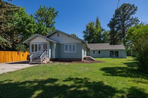 Photo of 826 Cody Ave, Cody, WY 82414 (MLS # 10031458)