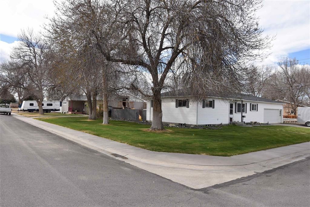Photo of 506 Shoshone St, Powell, WY 82435 (MLS # 10032224)