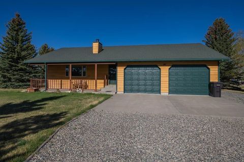 Photo of 29 Mountain Dr, Cody, WY 82414 (MLS # 10032375)