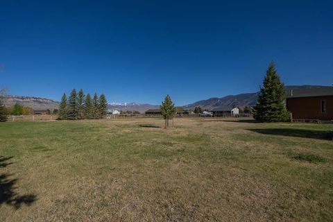 Tiny photo for 29 Mountain Dr, Cody, WY 82414 (MLS # 10032375)