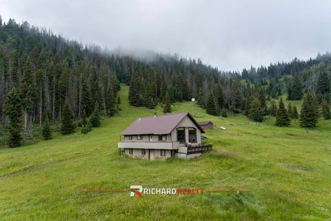 Tiny photo for 71 Painter Rd, Cody, WY 82414 (MLS # 10031571)
