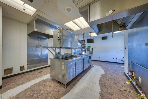 Tiny photo for 1001 Pulliam Ave, Worland, WY 82401 (MLS # 10031395)