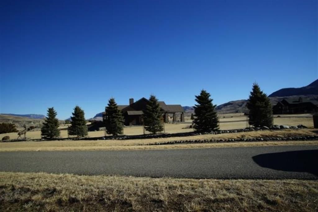 Photo of 65 Copperleaf Dr #92, Cody, WY 82414 (MLS # 10032038)