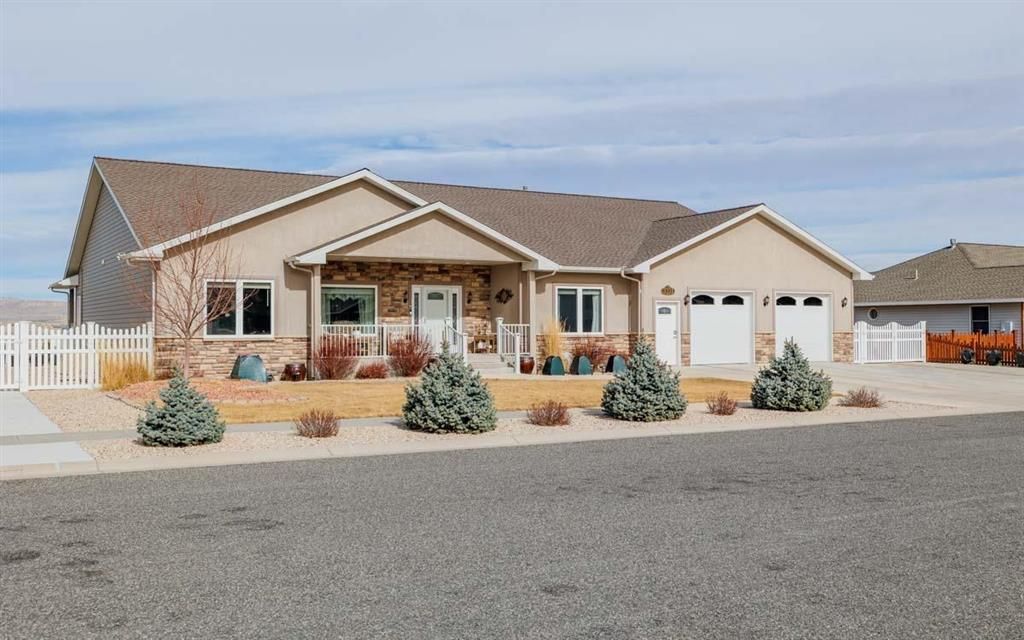 Photo of 3331 Owens Ave, Cody, WY 82414 (MLS # 10032072)