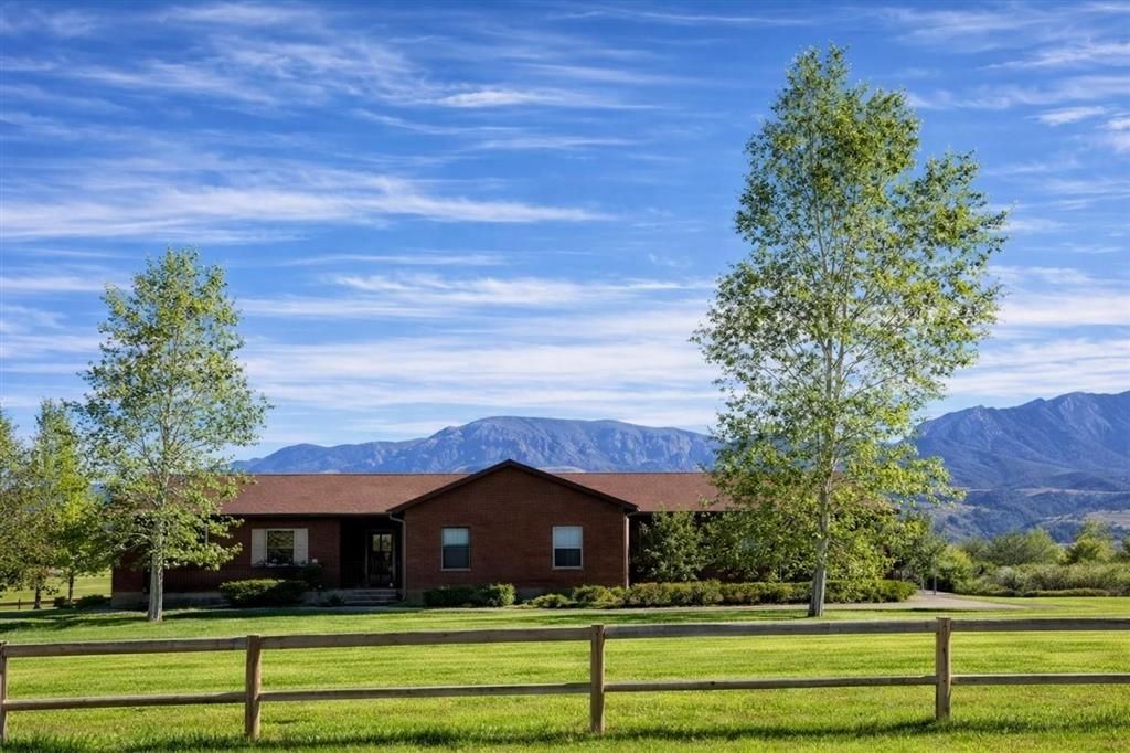 Photo of 5 Panorama Ln, Cody, WY 82414 (MLS # 10032144)