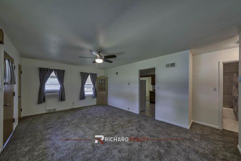 Tiny photo for 705 S 6th St, Basin, WY 82410 (MLS # 10031595)