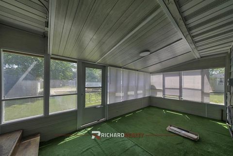 Tiny photo for 705 S 6th St, Basin, WY 82410 (MLS # 10031595)
