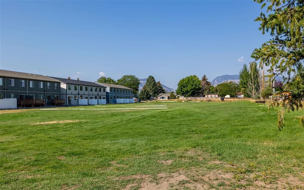Photo of 1405 29th St, Cody, WY 82414 (MLS # 10031653)
