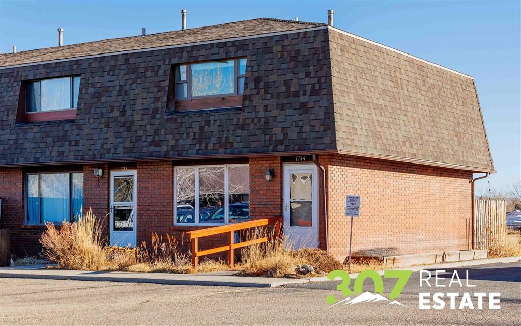 Photo of 1744 26th St, Cody, WY 82414 (MLS # 10031956)