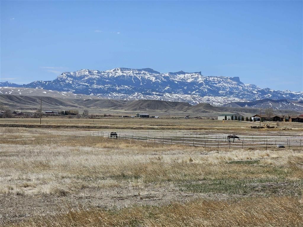Photo of 0 Ridge View Tr, Cody, WY 82414 (MLS # 10031118)