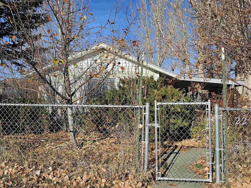 Photo of 220 E Broadway St, Thermopolis, WY 82443 (MLS # 10031898)