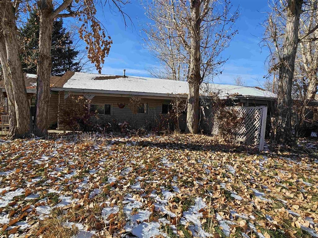 Photo of 220 E Broadway St, Thermopolis, WY 82443 (MLS # 10031898)