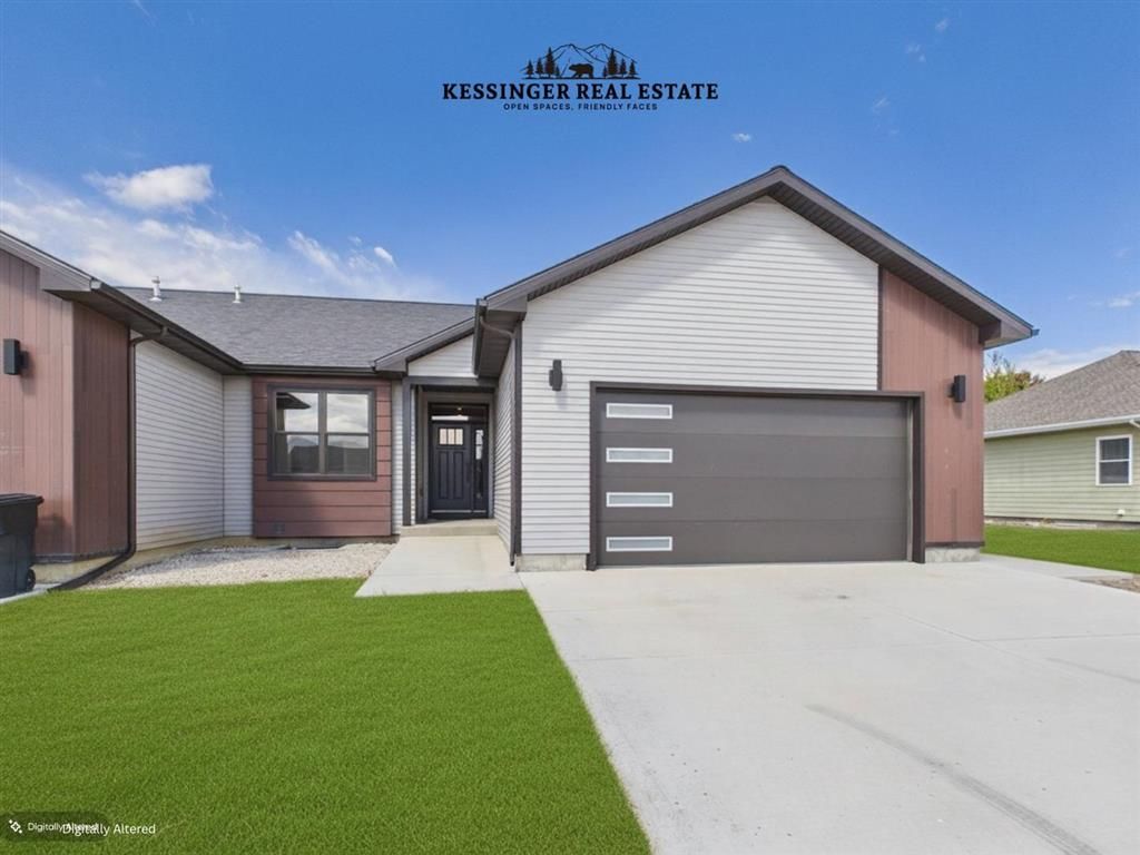 Photo of 510 Oakwood Dr, Powell, WY 82435 (MLS # 10032344)