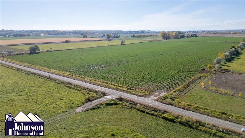 Photo of TBD Road 10 1/2, Lovell, WY 82431 (MLS # 10031792)