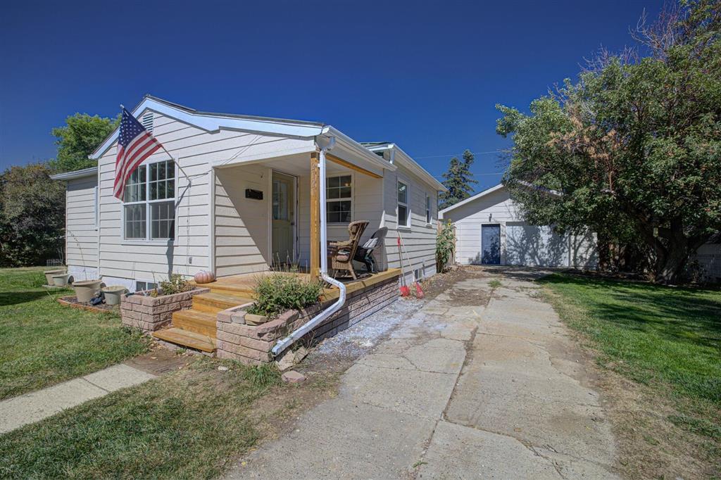 Cody, Wyoming 82414, United States, 3 Bedrooms Bedrooms, ,2 BathroomsBathrooms,Residential,Pending,45107