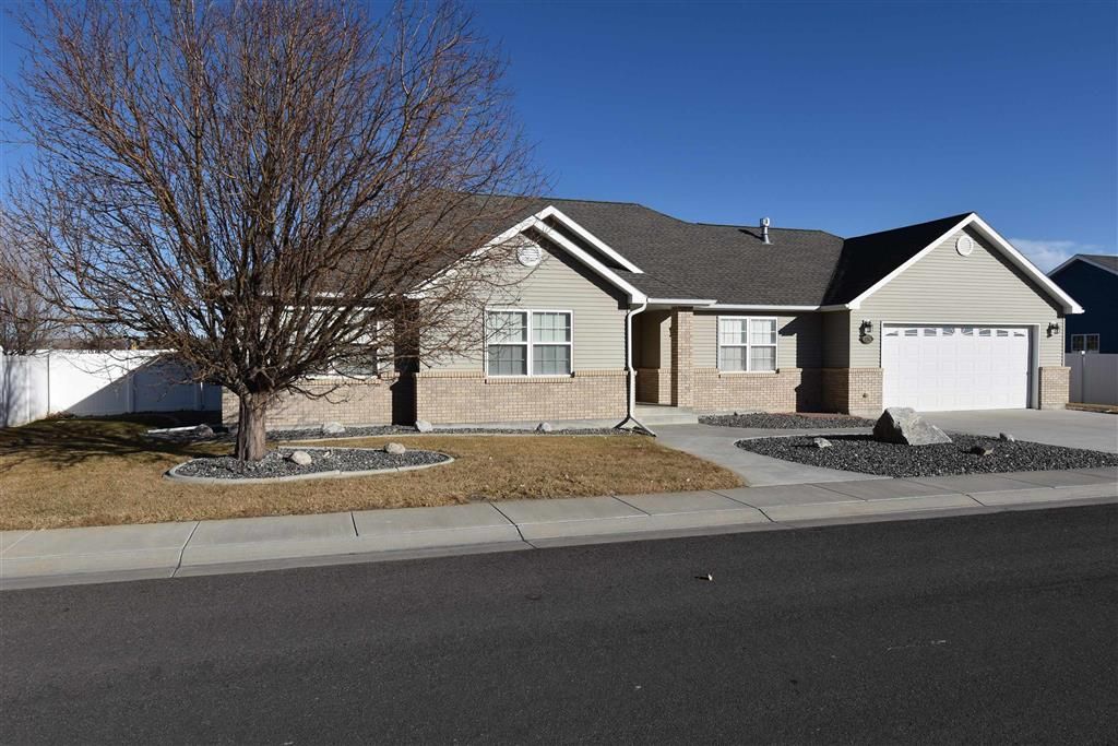 Photo of 1231 Sequoia Dr, Powell, WY 82435 (MLS # 10032022)