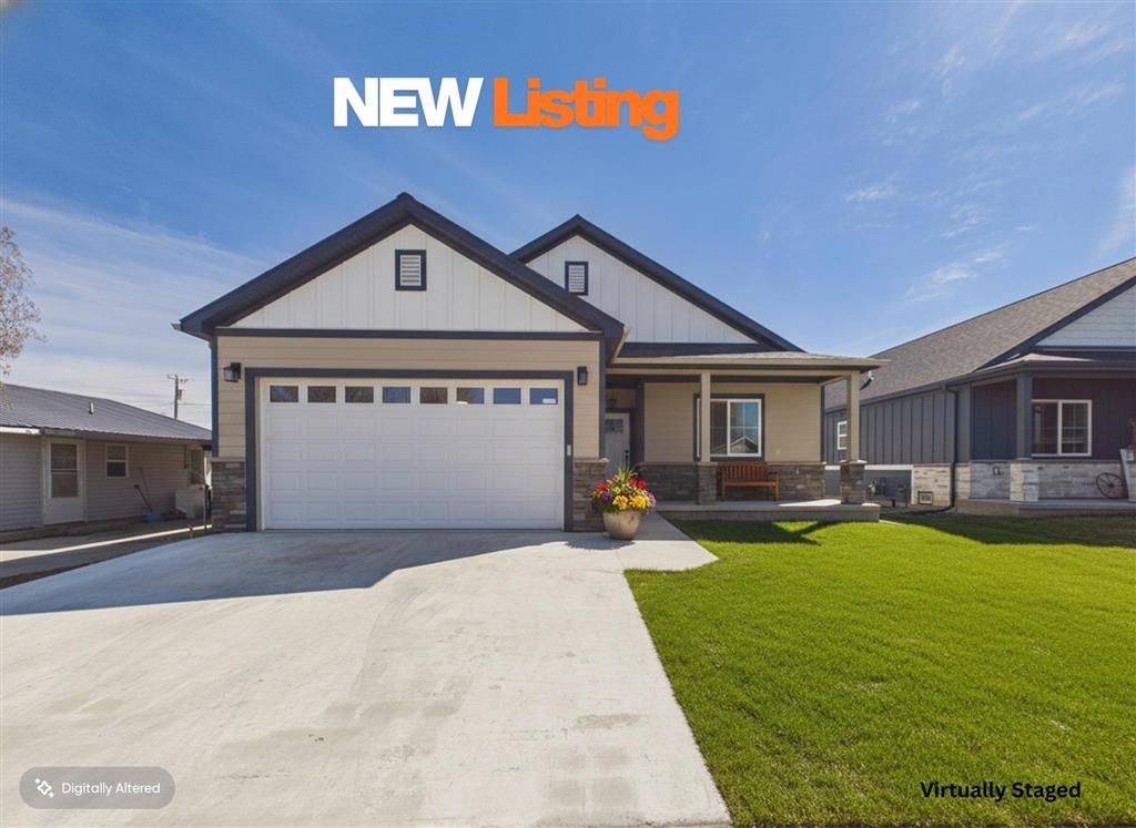 Photo of 272 Park Ave, Lovell, WY 82431 (MLS # 10032215)