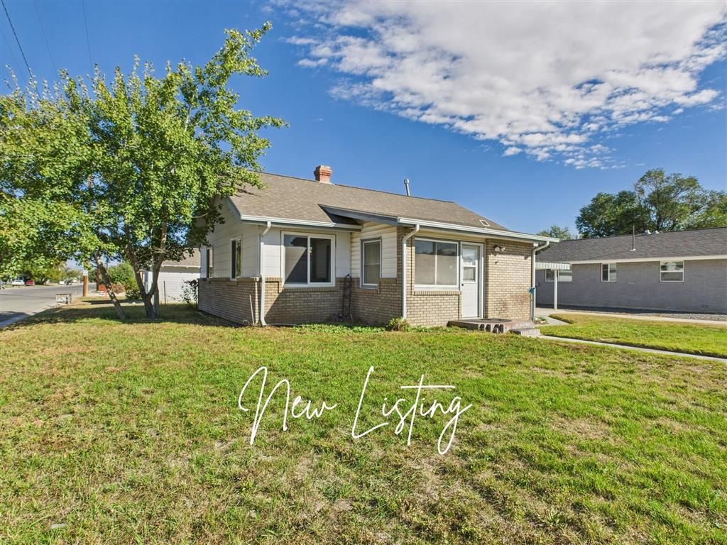 Photo of 5 E 3rd St, Lovell, WY 82431 (MLS # 10031742)