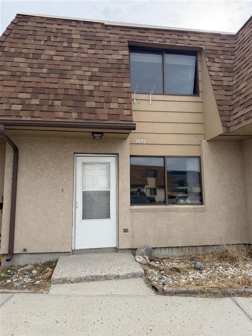 Photo of 1825 Mountain View Dr, Cody, WY 82414 (MLS # 10032107)