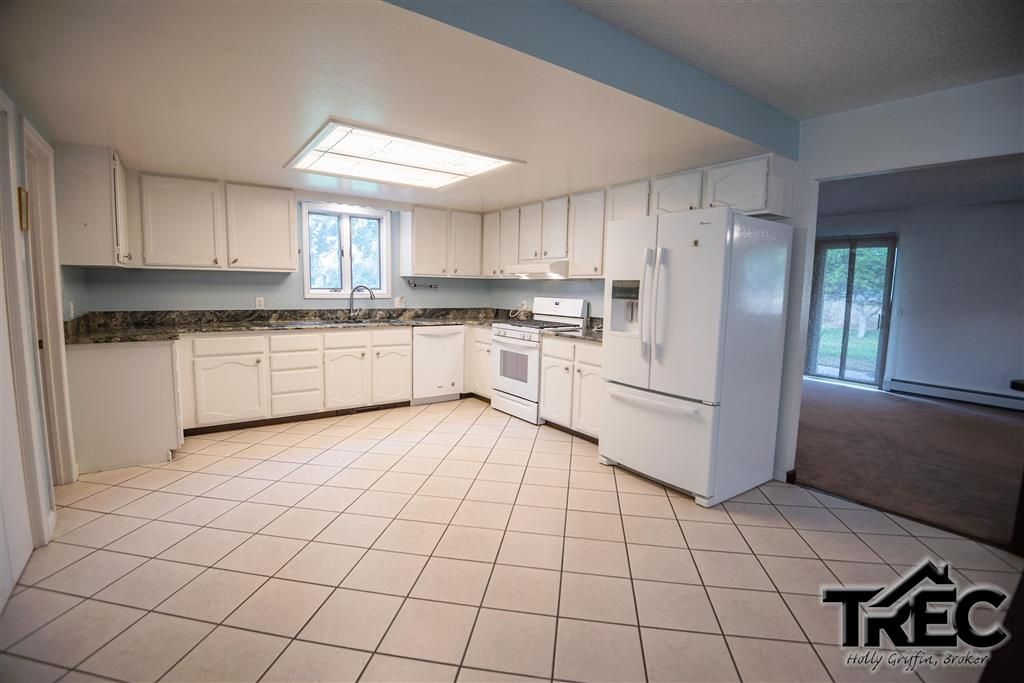 Photo of 1061 Vali Rd, Powell, WY 82435 (MLS # 10031643)