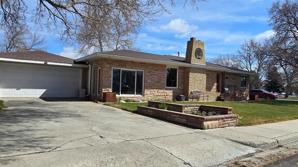Photo of 505 Avenue K, Powell, WY 82435 (MLS # 10032353)