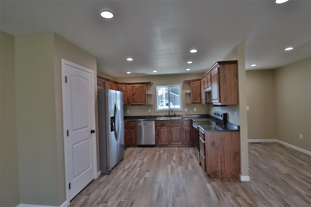 Photo of 1165 Van Pl, Powell, WY 82435 (MLS # 10031656)