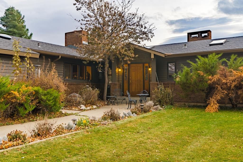 Photo of 60 Frost Ln, Cody, WY 82414 (MLS # 10032086)