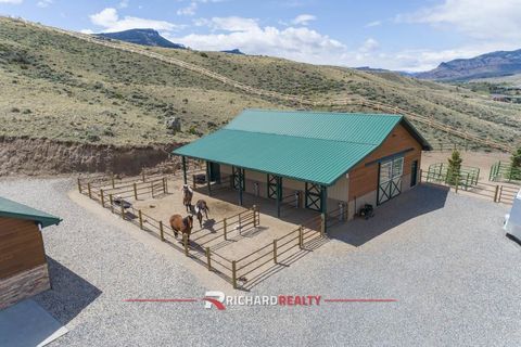 Tiny photo for 66 Stagecoach Trl, Cody, WY 82414 (MLS # 10032349)