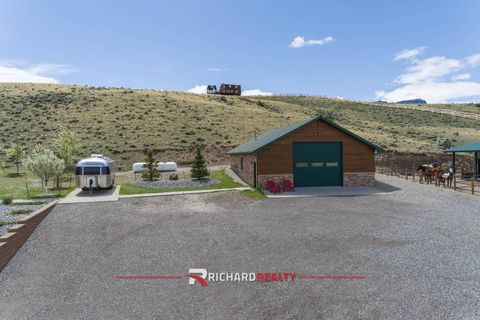 Tiny photo for 66 Stagecoach Trl, Cody, WY 82414 (MLS # 10032349)