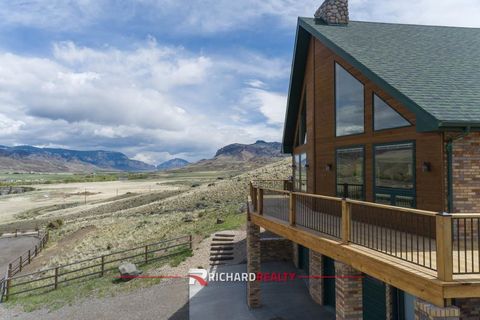 Tiny photo for 66 Stagecoach Trl, Cody, WY 82414 (MLS # 10032349)