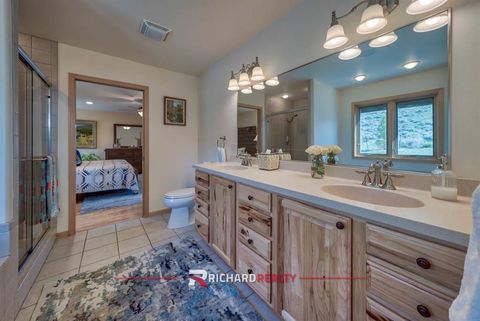 Tiny photo for 66 Stagecoach Trl, Cody, WY 82414 (MLS # 10032349)