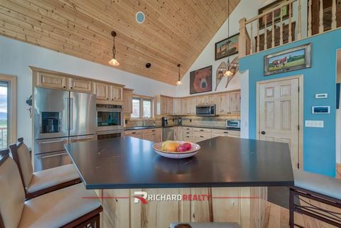 Tiny photo for 66 Stagecoach Trl, Cody, WY 82414 (MLS # 10032349)