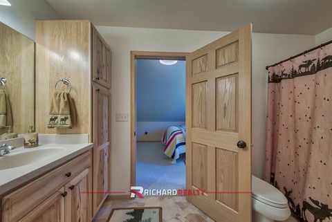 Tiny photo for 66 Stagecoach Trl, Cody, WY 82414 (MLS # 10032349)