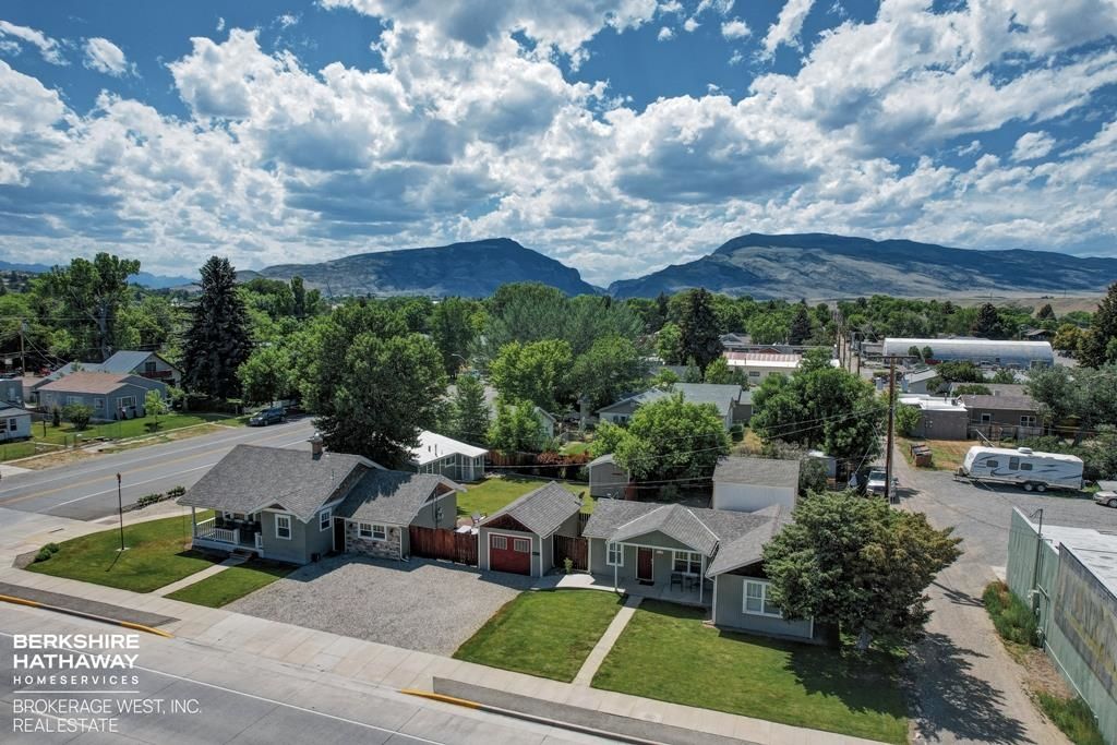 Photo of 719 &amp; 731 16th St, Cody, WY 82414 (MLS # 10031698)