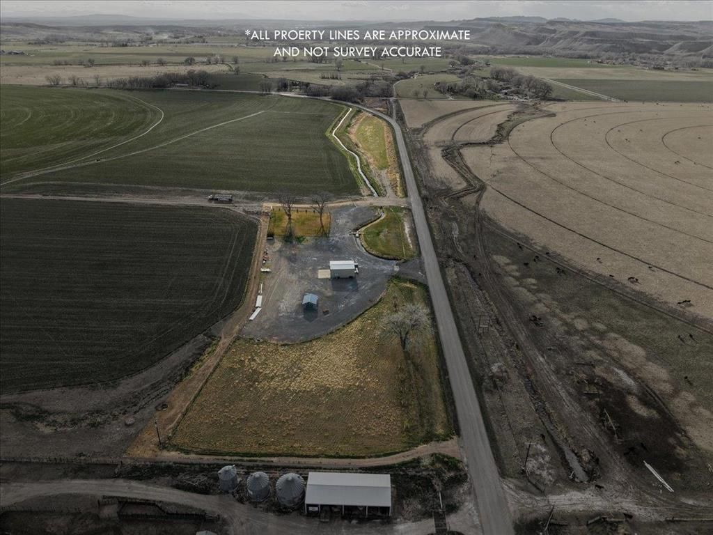 Photo of 3646 Lane 32 1/2, Shell, WY 82441 (MLS # 10032236)