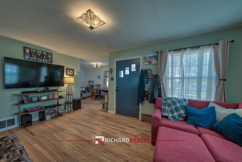 Tiny photo for 1802 Salsbury Ave, Cody, WY 82414 (MLS # 10032216)