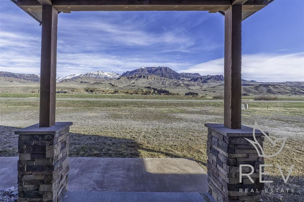 Photo of 108 Stillwater Dr, Cody, WY 82414 (MLS # 10032126)