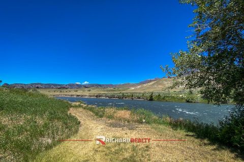 Tiny photo for TBD Trinity Pass #B, Cody, WY 82414 (MLS # 10031811)