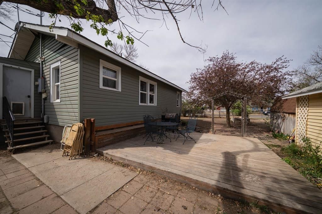 Photo of 1302 Salsbury Ave, Cody, WY 82414 (MLS # 10032267)