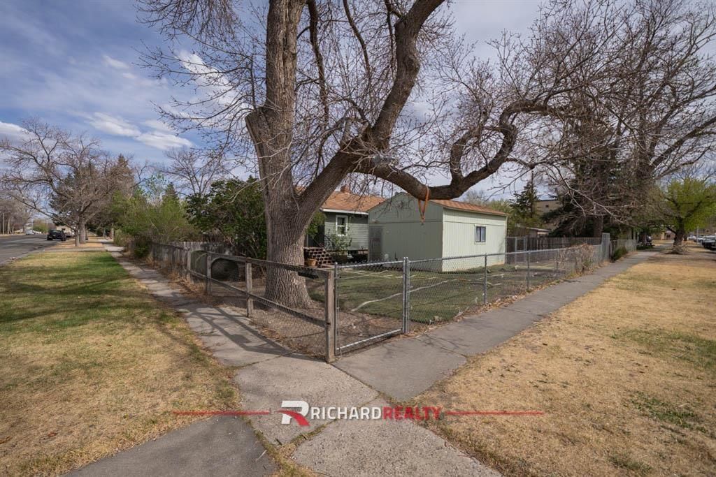 Photo of 1302 Salsbury Ave, Cody, WY 82414 (MLS # 10032267)