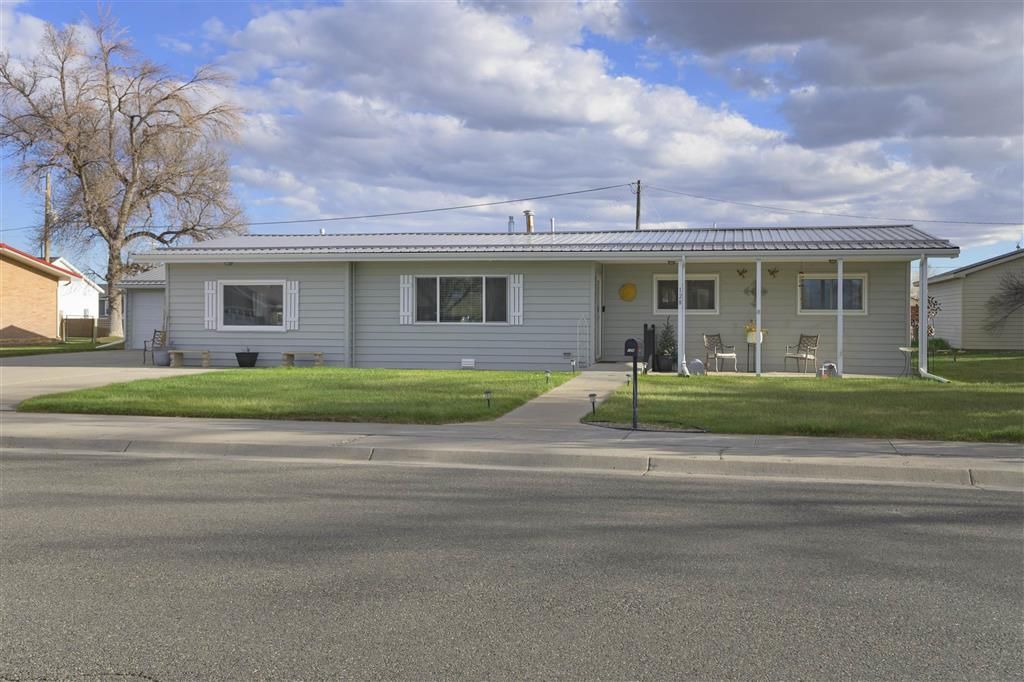 Photo of 128 E 10th St, Lovell, WY 82431 (MLS # 10032241)