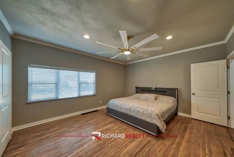 Tiny photo for 455 N 8th St, Basin, WY 82410 (MLS # 10032024)