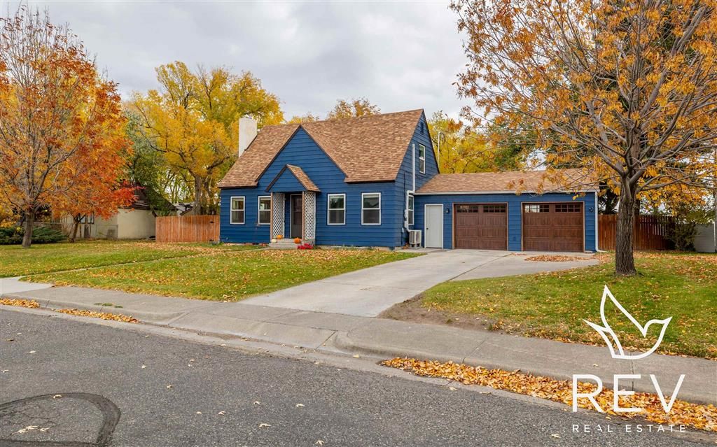 Photo of 529 Circle Dr E Dr, Cody, WY 82414 (MLS # 10031815)