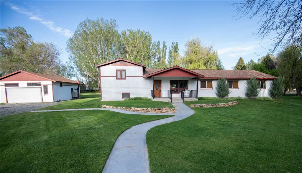 Photo of 295 S Division St, Cowley, WY 82420 (MLS # 10032386)