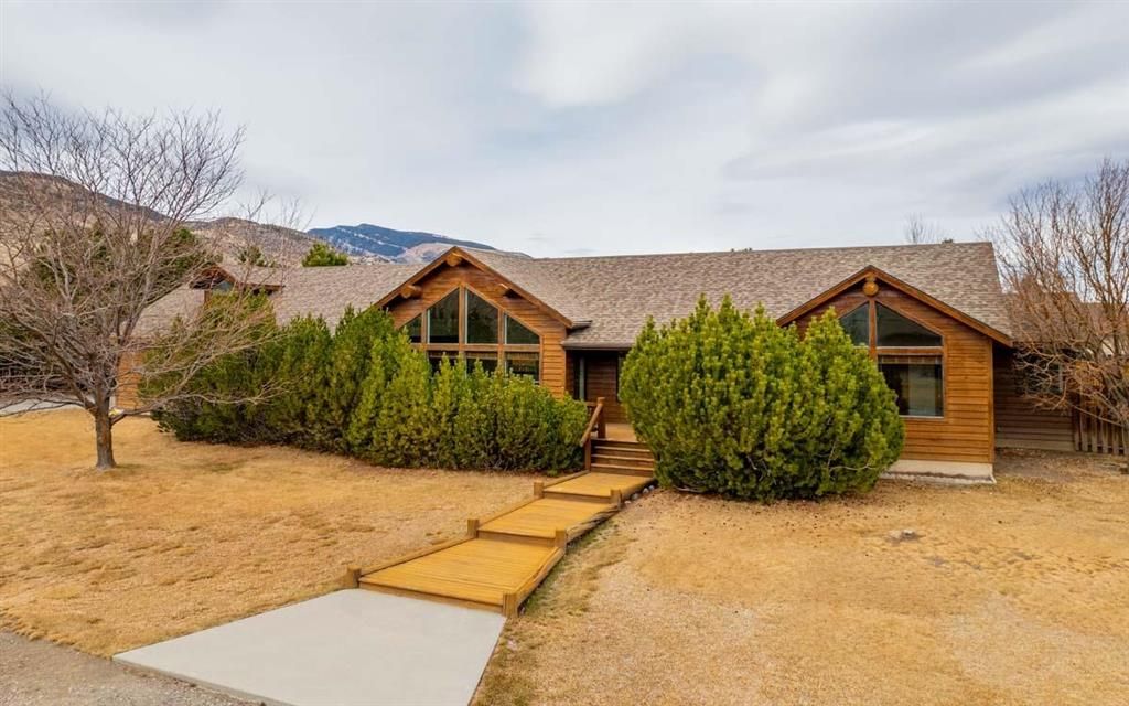 Photo of 139 S Chugwater Dr, Cody, WY 82414 (MLS # 10032091)