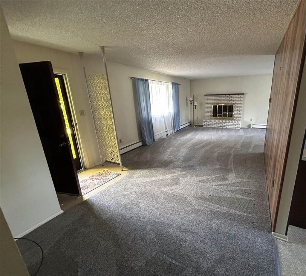 Photo of 1024 Red Butte Ave, Cody, WY 82414 (MLS # 10031400)