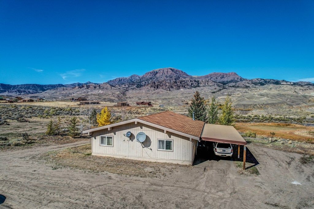 Photo of 46 Hedrick Spring Rd, Cody, WY 82414 (MLS # 10030640)