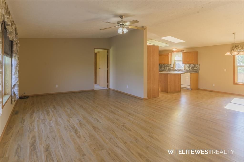 Photo of 952 Road 6, Powell, WY 82435 (MLS # 10031636)