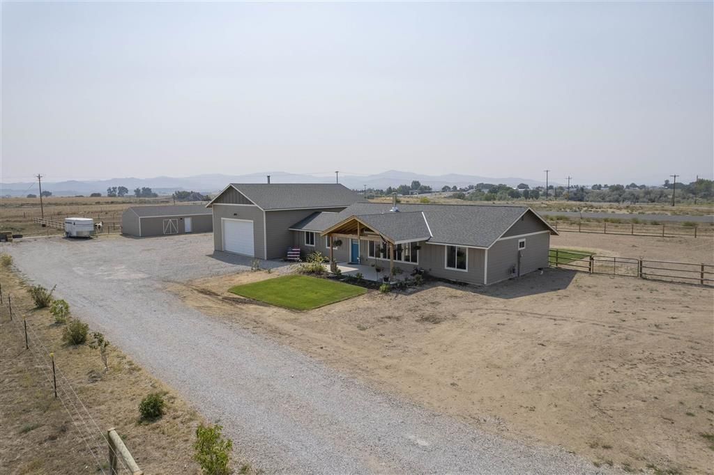 Photo of 1396 Forgiveness Dr, Powell, WY 82435 (MLS # 10031649)